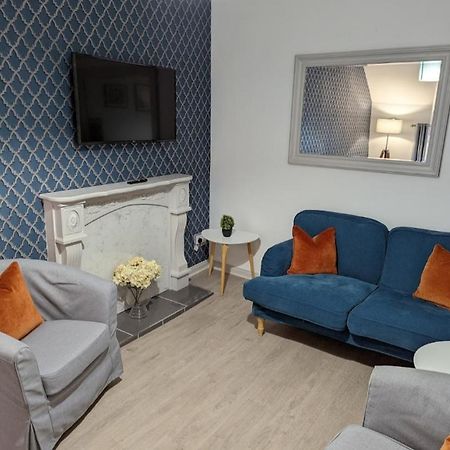 Antrim Coast Apartments คูเชนดอล ภายนอก รูปภาพ