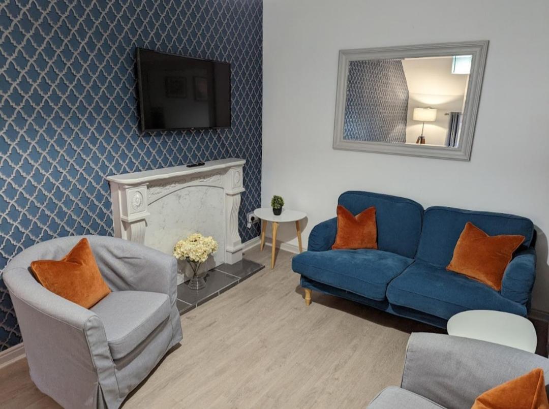 Antrim Coast Apartments คูเชนดอล ภายนอก รูปภาพ